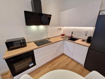 Casa Ross - appartamento Elegante e Confortevole, recentemente Rinnovato, Verona (foto 3)