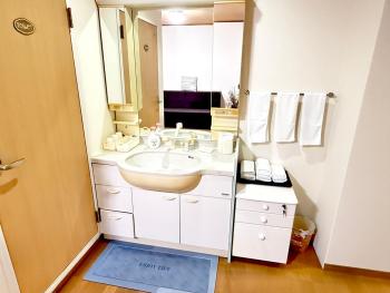 PetitHotel017全室ミニキッチン付きファミリルーム 飲食街中心 阿波踊り会館7分 文理 徳島大学 アスティとくしま車8分, Tokušima (fotografie 4)