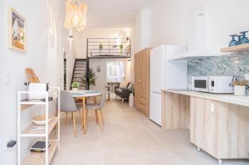 RM1 - Loft Valencia cómodos estudios dúplex cerca a la Avenida del Puerto, Valencia (foto 3)