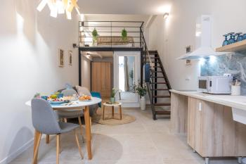 RM1 - Loft Valencia cómodos estudios dúplex cerca a la Avenida del Puerto, Valencia (foto 4)