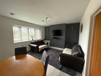Cosy, Modern Home Near BHX, NEC and City Centre, Бирмингем (фото 2)