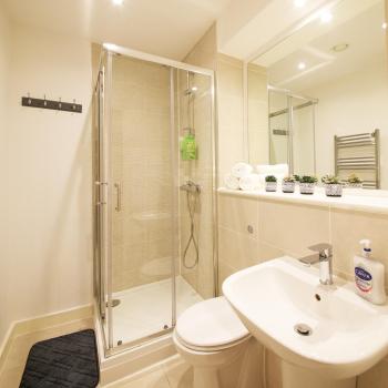 Cozy 1-Bed Escape Close to Arndale, Spinningfields, Old Trafford, Etihad & MediaCityUK, Sleeps 4, Netflix, Gym, Nespresso, Balcony, Perfect for Work, Leisure Long & Short Stays!, Manchester (fotografie 2)