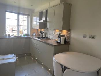 The Leeds Retreat - 4 Bedroom Townhouse, Лидс (фото 5)