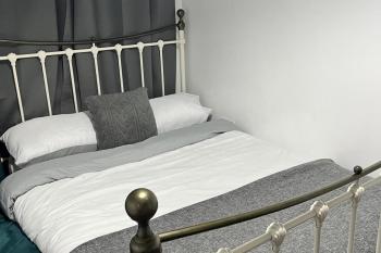 3bedroom- near to station-Private Garden-Wifi, Liverpool (photo 3)