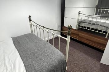 3bedroom- near to station-Private Garden-Wifi, Liverpool (photo 4)
