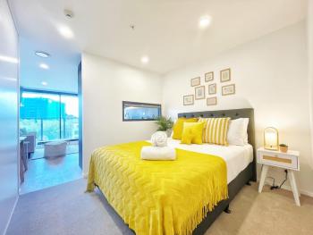 Lime-Fresh Studio VS Amazing Skytower & Park View - AC - Pool & Gym, Auckland (photo 4)