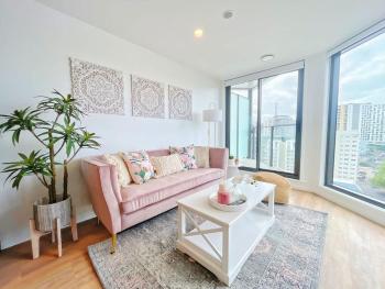 Designed Parkside Penthouse 2Beds & 2Baths - Pool Gym, Auckland (photo 2)