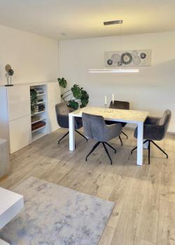 Modern Two-Bedroom apartment with Balcony in Cologne, Köln (Foto 4)
