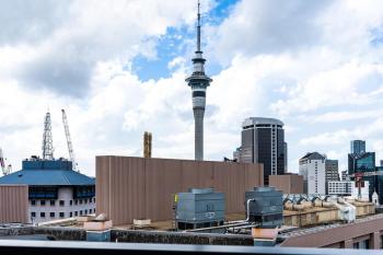 Tree-Lined Studio on High Level with Skytower View, Auckland (fotografie 4)