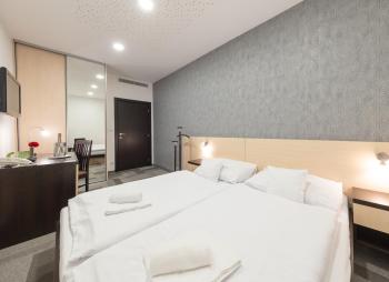 BNC Hotel - Restaurant - Bowling, Братислава (фото 2)