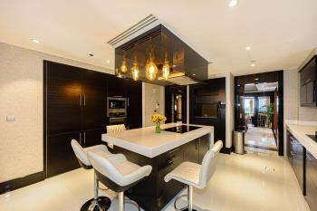 Lux 4BR plus 1 single BR Villa with Sea View Palm Jumeriah, Dubaj (zdjęcie 3)