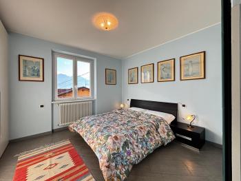 Apartment with swimming pool, lake view, parking - Larihome A72, San Siro (photo 4)