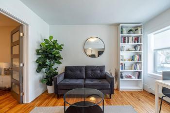 Gorgeous & Sunny Executive Suite #2, AC, Halifax (Foto 5)