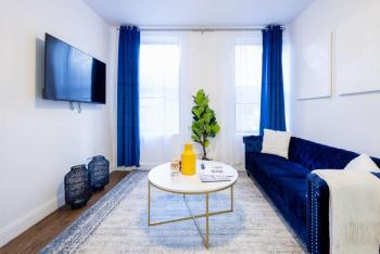 1435-2 3 Bedrooms 2 Bath WD UES, New York (photo 3)