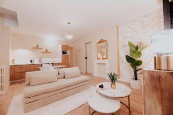 Central 2-Bedroom Apartment with Free Parking and High-Speed Wi-Fi, Bordeaux (Foto 5)