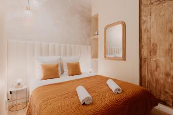 Central 2-Bedroom Apartment with Free Parking and High-Speed Wi-Fi, Bordeaux (Foto 3)