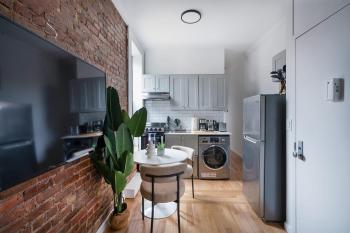 153-1G Newly Renovated 2BR Lower East Side, New York (photo 4)