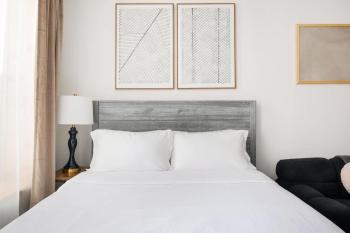 1597-14 New Renovated Studio rime UES, New York (Foto 4)