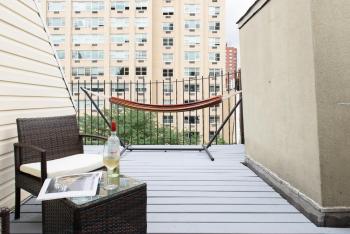 1597-PHS New 1BR-2bath PH Duplex Outdoor Deck, New York (fotografie 2)