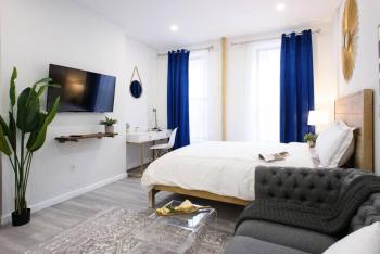 240-12 Brand New Studio Prime location W&D, New York (foto 4)