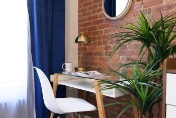 240-14 NEW Studio Prime Location W&D in unit, New York (photo 3)