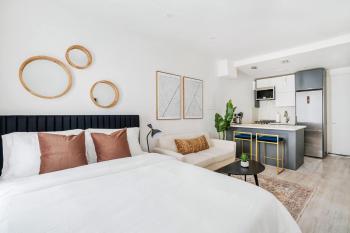 1597-4 Brand new Studio Prime UES W&D walk to C park, New York (Foto 2)