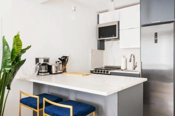 1597-4 Brand new Studio Prime UES W&D walk to C park, New York (Foto 3)