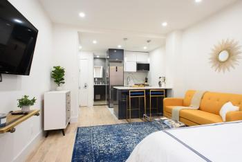 1597-5 New Studio Prime UES W&D in unit, New York (Foto 4)