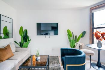 48-4RE Brand New 1BR Prime Midtown West WD, New York (photo 2)