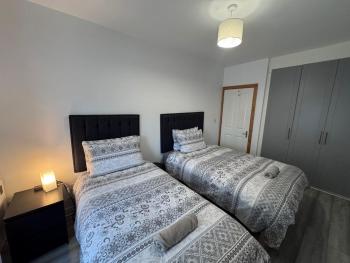 Modern Apartment good distance from Dublin City and Airport 4people, Dublin (fotografie 2)