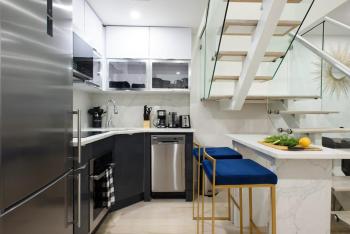 75-4A Brand new 3BR Prime UES W&D in unit, New York (Foto 2)