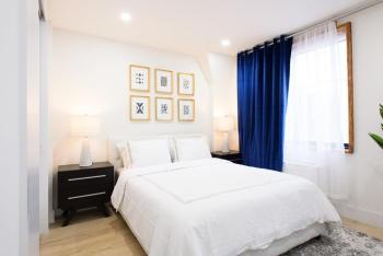 75-5A Luxury 3BR Duplex W&D in unit Elevator, New York (photo 4)