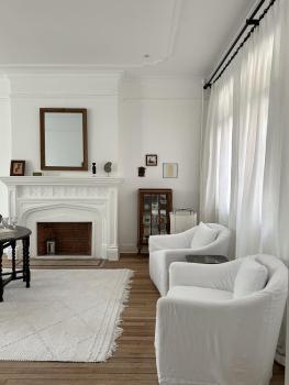Shanghai Hills& Art Suite 17 - Near Line 1, 10 & 12 South Shanxi Road Metro, Shanghai (photo 4)