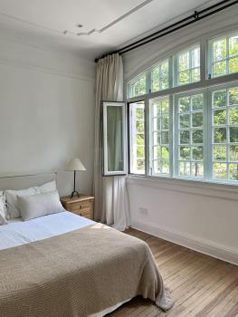 Shanghai Hills& Art Suite 17 - Near Line 1, 10 & 12 South Shanxi Road Metro, Shanghai (photo 5)