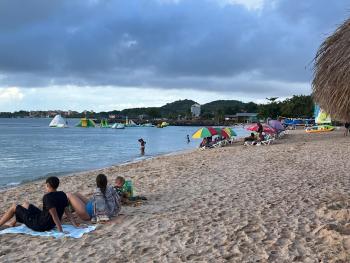 Cozy & Cute Beach Apt Rodney Bay, Родни-Бэй-Виллидж (фото 4)