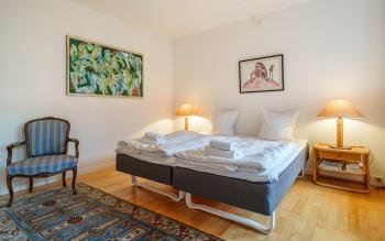 Spacious Canal-View Apartment Near Metro in Christianshavn, Копенгаген (фото 5)