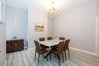 Modern 3BR Home Sleeps 7 Fast WiFi Perfect for Long Stays, Manchester (fotografie 4)