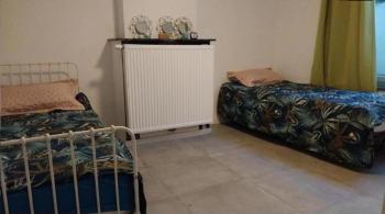 Chambre 2lit célibataire schaarbeek sous-sol, Брюссель (фото 3)