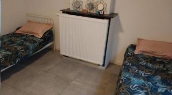 Chambre 2lit célibataire schaarbeek sous-sol, Брюссель (фото 4)