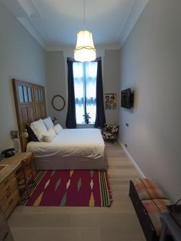 Marilou and Dalibor's room, Brussels (photo 2)