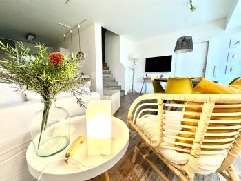 Apartment auf zwei Ebenen mit Aussicht ins Grüne, Stuttgart (photo 2)