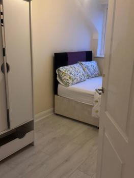 Komegloba Mega room, Moston Station, Manchester (photo 4)