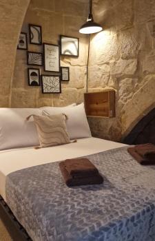 12 -16 , Pacifiku Scicluna, Birgu (foto 3)
