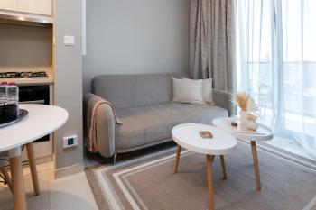 Keyrock Living - Lakeview Escape in Business Bay, Dubai (Foto 2)