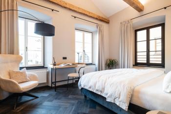 Schwarzer Adler - Concept Living, Vipiteno (fotografie 2)