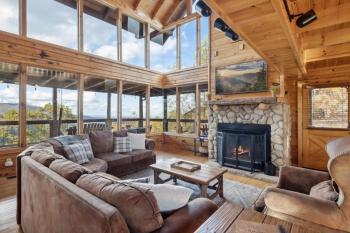 Serenity - Sweeping Mountain VIEWS From Every Room, Севьервилл (фото 2)