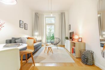 Modern apartment with garden, Прага (фото 4)