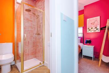 6-Bed Funky Getaway Unique Vibes, Manchester (fotografie 4)