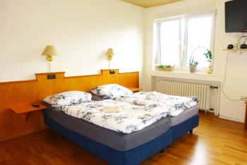 Messe-Zimmer TuS-Treff, Düsseldorf (Foto 4)