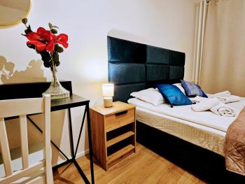 TERRACE-VIEW PRAGUE APARTMENTS for Business & Leisure, FREE PARKING & Gym, Near Metro & Aqua Sport Centre, Praha (fotografie 4)